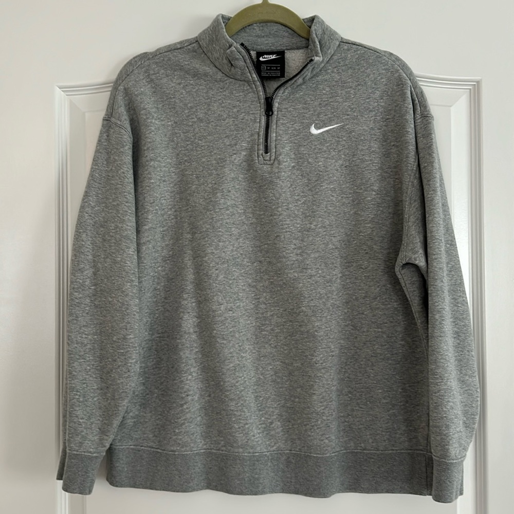 Nike oversized pullover